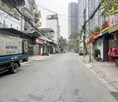 Chính chủ bán 48,5m2 nhà 3 tầng mặt Phố Đức Giang. Cách 100m ra đường Lý Sơn