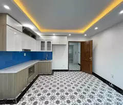 B.án nhà Lạc Long Quân -Tây Hồ, DT38m2, 6 tầng, MT4.5m, 4P ngủ, thang máy xịn sò, nhà mới koong