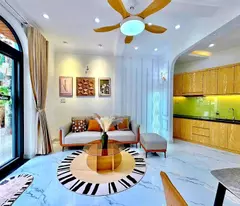 BÁN NHÀ GIÁP QUẬN 1, P21 – BÌNH THẠNH – NỞ HẬU 6M – 2PN – GIÁ CHỈ 4.85 TỶ