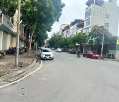 Bán 60m đất phố Cổ Linh, Long Biên, Hà Nội. LH0981707007