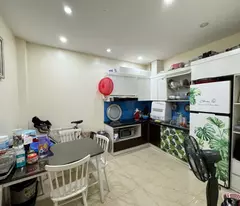 BÁN NHÀ NGỌC THỤY, LONG BIÊN – Ô TÔ ĐỖ CỬA, 42M², GIÁ CHỈ 5.7 Tỷ