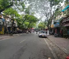Bán nhà tập thể tầng 1 quỳnh mai 1 mặt phố 1 mặt ngõ kinh doanh ngày đêm mhai bà trưng