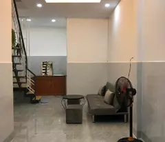 TRƯỜNG SA- TÂN BÌNH - 45M² - NHÀ 3 TẦNG - BTCT - HẺM THÔNG THOÁNG - NHỈNH 5 TỶ.