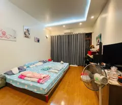 BÁN NHÀ HOÀNG NHƯ TIẾP LONG BIÊN  

71m2 x 3 TẦNG, GIÁ  10.5 Tỷ CÓ THƯƠNG LƯỢNG