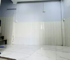 Trung tâm P10 Tân Bình, hẻm 3 gác thông, 3 tầng, 2 phòng ngủ, giá 1.6 tỷ.