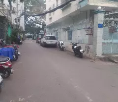 -HOÀNG HOA THÁM P13 TÂN BÌNH -  CN 144.4M2 -. NGANG KHỦNG 7M .- XE HƠI NGỦ TRONG NHÀ.