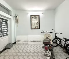 Bán Nhà Chu Văn Ăn 4x10, 2 Tầng 3PN kế Học Viện Cán Bộ Chỉ 4.3 Tỉ