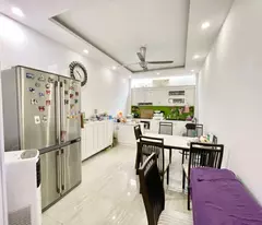 Chỉ cách hồ Bồ Đề 100m chính chủ bán nhà Bồ Đề, xe 3 gác đỗ cửa, nội thất đẹp, 60m2, 9.8 tỷ