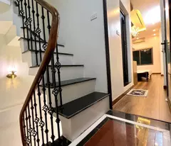 CẦN TIÊN BÁN GÂP NHÀ TẠI ĐỘI CẤN, BA ĐÌNH.28M, 4T, FULL NỘI THẤT XỊN. GIÁ BÁN 6.3 TỶ