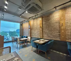 BÁN NHÀ MẶT PHỐ QUẬN TÂY HỒ - ĐANG CHO THUÊ KINH DOANH NHÀ HÀNG ỔN ĐỊNH  - VIEW TRỌN HỒ TÂY - DIỆN