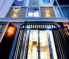 BÁN NHÀ THÍCH QUẢNG ĐỨC PHƯỜNG 5 PHÚ NHUẬN -  5 TỶ 5 TL