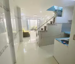 Phường 11 Gò Vấp, gần chợ Lê Văn Thọ.
