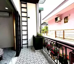 BÁN NHÀ TỐT HẺM XE TẢI 8M KINH DOANH- GẦN CHỢ - MỚI ĐẸP - Ở VÀ KD  r LÀM VĂN PHÒNG NGUYỄN TƯ GIẢN