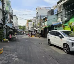 MẶT TIỀN ĐƯỜNG Q4
CĂN GÓC 3 TẤM 
NHÀ MỚI CHỈ 3 TỶ 
SỔ HỒNG