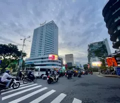 NHÀ MỚI KIÊN CỐ 3 TẦNG TRUNG TÂM TP - GẦN NGUYỄN HOÀNG, HOÀNG DIỆU, NGUYỄN VĂN LINH - CHỈ NHỈNH 3