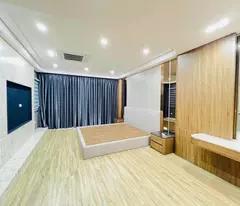 Lô góc Bồ Đề,Long Biên DT 78m2 x mt 4.5m ô tô vào nhà giá nhỉnh 12 tỷ