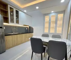 nhà cho thuê chính chủ 8 phòng hẻm oto giá 26tr