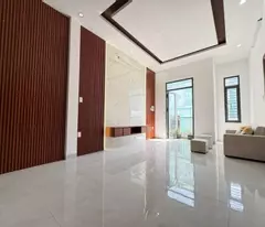 Nhà Full nội thất 3 tầng 3PN, ngang lớn 7m, trung tâm Hoàng Diệu, chỉ 3ty8