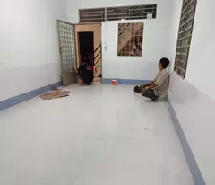 nhà 2,5 Triêụ mới đẹp gần chợ Xuân Khánh (cổng rào chung không nuôi thú cưng)