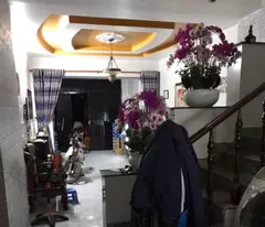 Nhà mặt tiền đường 447 tăng nhơn phú A , DT 72m, 4 tầng