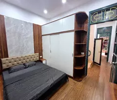 Bán nhà 4 tầng, 42m², ô tô đỗ cửa, ngõ thông kinh doanh, Quỳnh Lôi, Hai Bà Trưng - 8.5 tỷ