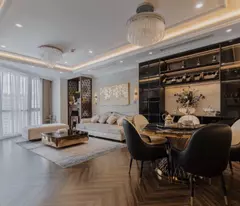 Bán căn hộ 2PN chung cư Royal City, Nguyễn Trãi, 110m2, Full nt nhập.