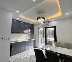 BÁN NHÀ ĐƯỜNG ĐÔI VẠN PHÚC HÀ ĐÔNG. DIỆN TÍCH 40M2,5 TẦNG THANG MÁY.