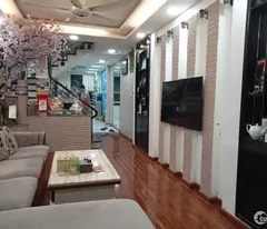Âu Cơ 40m2 4 t.ầng 4x 10 chỉ 5.6 tỷ Phường 11 Quận Tân Binh
