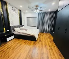 Bán nhà Phố Hào Nam_Lô góc ba mặt thoáng_Ngõ thông kinh doanh tốt, 42mx5T, Giá: 11.2 Tỷ.