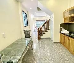 CHẤT ! Chính chủ bán nhà Hồng Tiến, tự xây, thiết kế đẹp, xe 7 chỗ chạy thông, 13.2 tỷ