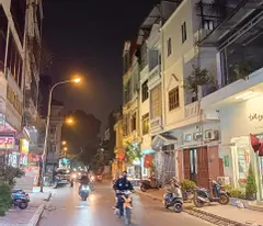 BÁN NHÀ PHỐ CỔ LÊ LỢI, VỊ TRÍ SIÊU ĐẮC ĐỊA, GIÁ ĐẦU TƯ BAO LỜI, 54m, 19.5 tỷ