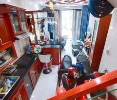 Bán nhà Hẻm số 1 Nguyễn Văn Yến gần Đầm Sen, 4 tầng chính chủ xây kiên cố, giá chỉ 5 tỷ, Tân Thới