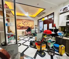 B.ÁN NHÀ TÂY HỒ - LẠC LONG QUÂN, 5 TẦNG, 3 P NGỦ, Ở LUÔN, GẦN HỒ TÂY  (chỉ 7.9 t.ỷ)