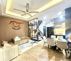 Bán nhà đẹp đón tết- Định Công, Hoàng Mai, Ô tô đỗ cổng, 30m2, 6.7 tỷ