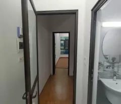 Bán nhà Lạc Long Quân, Diện tích 52m2, 5 tầng, 6P. ngủ khép kín, ngõ thông, ôtô qua nhà, gần LOTTE