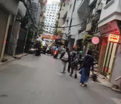 Bán nhà 3 tầng 92m2 mặt tiền 6,8m ôtô chạy quanh nhà tại Đội Nhân Ba Đình giá chỉ 18 tỷ