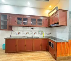 Bán nhà 3 tầng tổ 5, Quang Minh, Mê Linh, HN. Oto tránh, 5 xe oto đỗ sân. DT 100m, giá 5,1 tỷ.