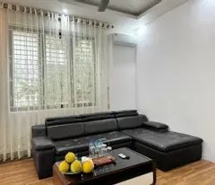 Bán nhà 3 tầng tổ 5, Quang Minh, Mê Linh, HN. Oto tránh, 5 xe oto đỗ sân. DT 100m, giá 5,1 tỷ.