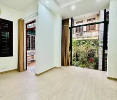 LA THÀNH, BA ĐÌNH - DT33M2, 5 TẦNG - LÔ GÓC, NỞ HẬU - VIEW THOÁNG ĐẸP