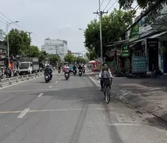 LÊ VĂN QUỚI, 32M2, 3 TẦNG 3PN, HẺM 6M THÔNG, GIÁ CHỈ HƠN 3 TỶ
