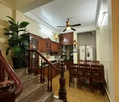 BÁN NHÀ 5T TRONG NGÕ PHƯỜNG HAI BÀ TRƯNG-HÀ NỘI, NHÀ MỚI ĐẸP, DÒNG TIỀN THU VỀ HÀNG THÁNG 17 TRIỆU