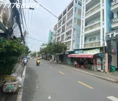 Bán tòa nhà 400m2 Hầm 7 tầng, Huỳnh Tấn Phát, Q7 - 2030m2 Sàn