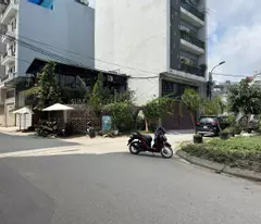 BÁN ĐẤT PHÂN LÔ, VỈA HÈ, TỨ HIỆP- THANH TRÌ, 84 M2, MẶT TIỀN 6 M, GIÁ 15,4 TỶ.