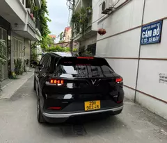 Đỉnh nhất Ngọc Thụy, diện tích 40m2, 4 m mặt tiền, ô tô, trung tâm quận, ngõ nông, giá 5,7ty