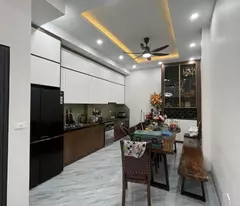 💥 NHÀ CỰC ĐẸP PHỐ - KIM GIANG - Ô TÔ LÙI CỬA - BÃI Ô TÔ CÁCH 5M NGAY ỦY BAN - KINH DOANH   - GẦN