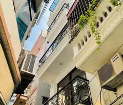 BÁN NHÀ - PHỐ VỌNG - 32M - 5 TẦNG - 5.7 TỶ - NHÀ ĐẸP - 2 MẶT THOÁNG - GIAO THÔNG THUẬN TIỆN