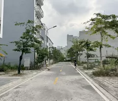 Chính chủ bán 85m2 đất Thượng Thanh, Long Biên. Đường phân lô, gần đường 40m, view siêu thoáng