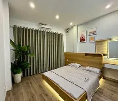 Bán nhà Phố Hào Nam_Thiết kế hiện đại_Có khe thoáng_31mx5T_Giá: 7.6 Tỷ.