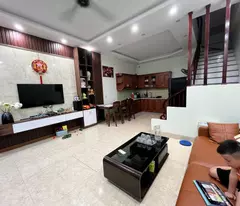Bán nhà 3 tầng, 39m², 4PN, 2WC, 2.3 tỷ, Phan Bá Vành, Thái Bình