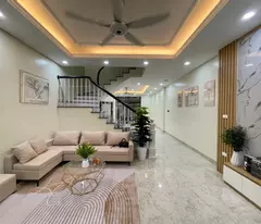 Cực Vip phố Lụa, Hà Đông diện tích 79m2, mặt tiền 5m, 5 tầng thang máy, Oto đỗ cửa
